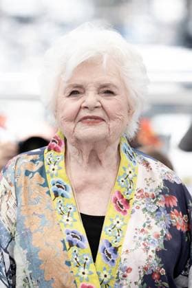 Cannes - Eleanor The Great photocall DN June Squibb poses during the Eleanor The Great photocall at the 78th annual Cannes Film Festival at Palais des Festivals on May 21, 2025 in Cannes, France. Photo by David NIVIERE ABACAPRESS.COM CANNES France  Copyright: xNivierexDavid ABACAPRESS.COMx