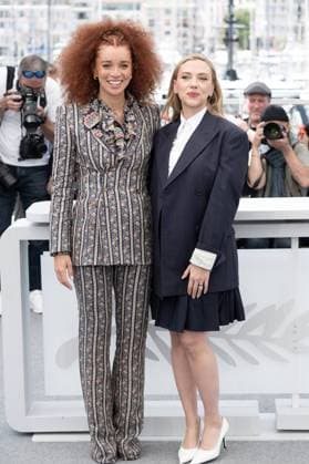 Cannes - Eleanor The Great photocall DN Erin Kellyman and Scarlett Johansson pose during the Eleanor The Great photocall at the 78th annual Cannes Film Festival at Palais des Festivals on May 21, 2025 in Cannes, France. Photo by David NIVIERE ABACAPRESS.COM CANNES France  Copyright: xNivierexDavid ABACAPRESS.COMx