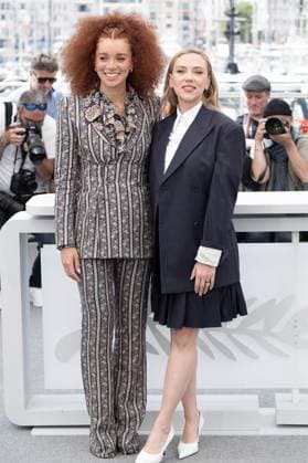 Cannes - Eleanor The Great photocall DN Erin Kellyman and Scarlett Johansson pose during the Eleanor The Great photocall at the 78th annual Cannes Film Festival at Palais des Festivals on May 21, 2025 in Cannes, France. Photo by David NIVIERE ABACAPRESS.COM CANNES France  Copyright: xNivierexDavid ABACAPRESS.COMx
