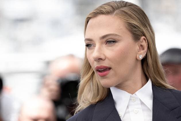 Cannes - Eleanor The Great photocall DN Scarlett Johansson poses during the Eleanor The Great photocall at the 78th annual Cannes Film Festival at Palais des Festivals on May 21, 2025 in Cannes, France. Photo by David NIVIERE ABACAPRESS.COM CANNES France  Copyright: xNivierexDavid ABACAPRESS.COMx