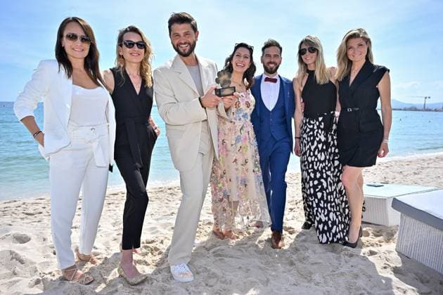 Cannes Pawards Ceremony JR Laetitia Barlerin, Christophe Beaugrand, Farah Kesri, Pierre Fabing, Elodie Ageron, Sandrine Arcizet attending the Pawards Ceremony at 78th Cannes Film Festival in Cannes, France on May, 21, 2025. Photo by Julien Reynaud APS-Medias ABACAPRESS.COM Cannes France  Copyright: xReynaudxJulien APS-Medias ABACAx
