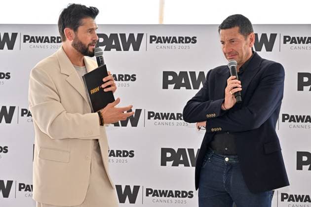 Cannes Pawards Ceremony JR Christophe Beaugrand, David Lisnard attending the Pawards Ceremony at 78th Cannes Film Festival in Cannes, France on May, 21, 2025. Photo by Julien Reynaud APS-Medias ABACAPRESS.COM Cannes France  Copyright: xReynaudxJulien APS-Medias ABACAx