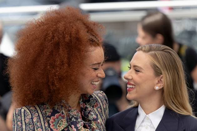 Eleanor The Great , Photocall in Cannes, 21 05 2025 Cannes, France 21 5 2024 Erin Kellyman, Scarlett Johansson during the photocall for Eleanor The Great during the 78 Cannes International Film Festival The film festival takes place from May 13 to 24, 2025 Cannes Palais des Festivals et des Cong Provence Alpes Cote d Azur France Copyright: xChristianxEnderx