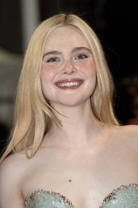 Cannes - Affeksjonsverdi Red Carpet DN Elle Fanning attends the Affeksjonsverdi (Sentimental Value) red carpet at the 78th annual Cannes Film Festival at Palais des Festivals on May 21, 2025 in Cannes, France. Photo by David NIVIERE ABACAPRESS.COM CANNES France  Copyright: xNivierexDavid ABACAPRESS.COMx