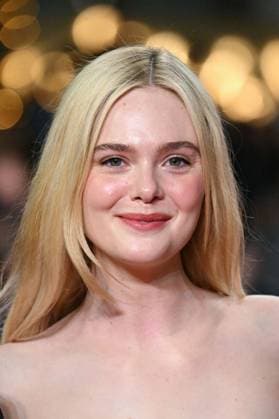 Cannes Affeksjonsverdi Premiere AM Elle Fanning attending Affeksjonsverdi (Sentimental Value) Premiere in Cannes, France on May 21, 2025 as part of the 78th Cannes Film Festival. Photo by Aurore Marechal ABACAPRESS.COM Cannes France  Copyright: xMarechalxAurore ABACAx