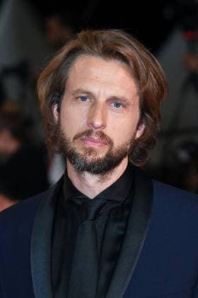 Cannes Affeksjonsverdi Premiere AM Anders Danielsen Lie attending Affeksjonsverdi (Sentimental Value) Premiere in Cannes, France on May 21, 2025 as part of the 78th Cannes Film Festival. Photo by Aurore Marechal ABACAPRESS.COM Cannes France  Copyright: xMarechalxAurore ABACAx