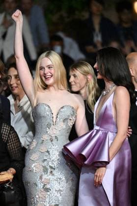 Cannes Affeksjonsverdi Premiere AM Elle Fanning and Renate Reinsve attending Affeksjonsverdi (Sentimental Value) Premiere in Cannes, France on May 21, 2025 as part of the 78th Cannes Film Festival. Photo by Aurore Marechal ABACAPRESS.COM Cannes France  Copyright: xMarechalxAurore ABACAx