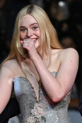 Cannes Affeksjonsverdi Premiere AM Elle Fanning attending Affeksjonsverdi (Sentimental Value) Premiere in Cannes, France on May 21, 2025 as part of the 78th Cannes Film Festival. Photo by Aurore Marechal ABACAPRESS.COM Cannes France  Copyright: xMarechalxAurore ABACAx