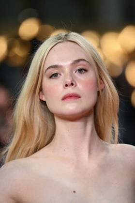 Cannes Affeksjonsverdi Premiere AM Elle Fanning attending Affeksjonsverdi (Sentimental Value) Premiere in Cannes, France on May 21, 2025 as part of the 78th Cannes Film Festival. Photo by Aurore Marechal ABACAPRESS.COM Cannes France  Copyright: xMarechalxAurore ABACAx