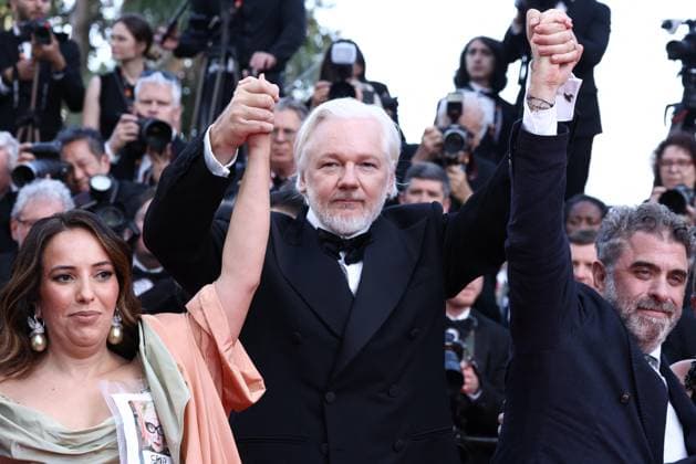 Cannes - The History Of Sound Screening JD Stella Assange, Julian Assange, Eugene Jarecki attend the red carpet and screening of The History Of Sound in Cannes, France, on May 21, 2025, as part of the Cannes Film Festival. Photo by Jerome Domine ABACAPRESS.COM Cannes France  Copyright: xDominexJerome ABACAx