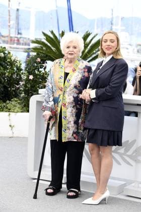 June Squibb and Scarlett Johansson at the Eleanor the Great Photocall in Cannes on 21 05 2025