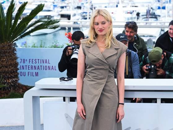 Cannes, 78th Cannes Film Festival 2025 - day 10 - photocall of the film Heads or Tails? Cannes, 78th Cannes Film Festival 2025 - day 10 - photocall of the film Heads or Tails? In the photo: Nadia Tereszkiewicz Cannes Italy  Copyright: xIPA ABACAx