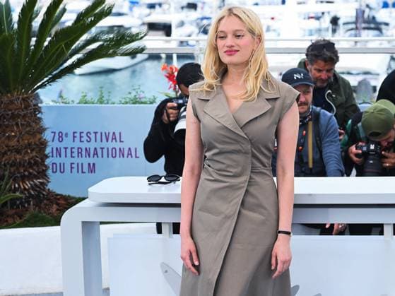 Cannes, 78th Cannes Film Festival 2025 - day 10 - photocall of the film Heads or Tails? Cannes, 78th Cannes Film Festival 2025 - day 10 - photocall of the film Heads or Tails? In the photo: Nadia Tereszkiewicz Cannes Italy  Copyright: xIPA ABACAx
