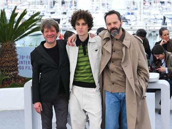 Internationale Filmfestspiele von Cannes, Le Citta di Pianura Photocall Cannes, 78th Cannes Film Festival 2025 - Day 10, Photocall of the film Le Città di Pianura . Cannes, 78th Cannes Film Festival 2025 - Day 10, Photocall of the Film Le Città di Pianura . In the photo Pierpaolo Capovilla, Sergio Romano, Filippo Scotti Cannes France  Copyright: xIPA ABACAx