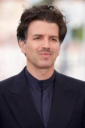Alessio Rigo de Righi at the photocall for the feature film Testa o croce Heads or Tails at the Festival de Cannes 2025 78 Cannes International Film Festival at the Palais des Festivals Cannes, 22 05 2025 Foto:xD.xBedrosianx xFuturexImagex tails_5518