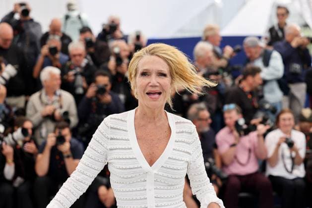 Photocall for Connemara at the 78th Cannes International Film Festival Clémentine Célarié Photocall for Connemara at the 78th Cannes International Film Festival, May 22, 2025 Jacovides Moreau Bestimage Photocall for Connemara at the 78th Cannes International Film Festival Cannes France  Copyright: xDominiquexJacovidesx xBestimagexDominiquexJacovidesx xBestimagex
