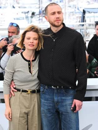 Cannes, 78th Cannes Film Festival 2025 - day 10 - photocall of the film Connemara Cannes, 78th Cannes Film Festival 2025 - day 10 - photocall of the film Connemara In the photo: ,Mélanie Thierry, Bastien Bouillon Cannes Italy  Copyright: xIPA ABACAx