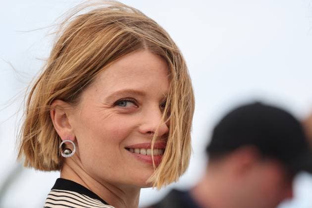 Cannes - Connemara Photocall Mélanie Thierry pose during the Connemara photocall at the 78th annual Cannes Film Festival at Palais des Festivals on May 22, 2025 in Cannes, France. Photo by Shootpix ABACAPRESS.COM Cannes France  Copyright: xShootpix ABACAx