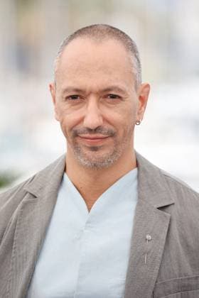 The History Of Sound Photocall at the 78th Annual Cannes Film Festival Oliver Hermanus - The History Of Sound Photocall at the 78th Annual Cannes Film Festival in Cannes, France on May 22, 2025  Copyright: x Chassery+Courdjix