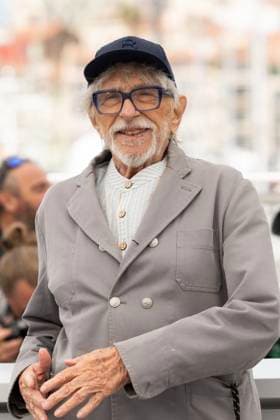 Photocall for LHomme qui a vu lours qui a vu lhomme at the 78th Cannes International Film Festival Pierre Richard Photocall for LHomme qui a vu lours qui a vu lhomme at the 78th Cannes International Film Festival, May 22, 2025 Jacovides Moreau Bestimage Photocall for LHomme qui a vu lours qui a vu lhomme at the 78th Cannes International Film Festival Cannes France  Copyright: xJACOVIDES-MOREAUx xBESTIMAGExJACOVIDES-MOREAUx xBESTIMAGEx