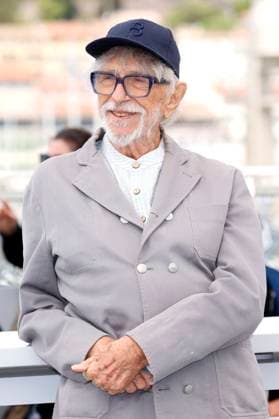 Pierre Richard at the photocall for the feature film L homme qui a vu l ours qui a vu l homme The Man Who Saw the Bear at the Festival de Cannes 2025 78 Cannes International Film Festival at the Palais des Festivals Cannes, 22 05 2025 Foto:xD.xBedrosianx xFuturexImagex homme_5509