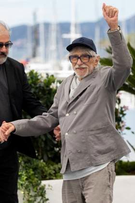 Photocall for LHomme qui a vu lours qui a vu lhomme at the 78th Cannes International Film Festival Pierre Richard Photocall for LHomme qui a vu lours qui a vu lhomme at the 78th Cannes International Film Festival, May 22, 2025 Jacovides Moreau Bestimage Photocall for LHomme qui a vu lours qui a vu lhomme at the 78th Cannes International Film Festival Cannes France  Copyright: xJACOVIDES-MOREAUx xBESTIMAGExJACOVIDES-MOREAUx xBESTIMAGEx