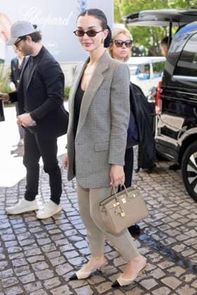 Cannes Amy May Jackson, Ed Westwick are spotted at Hotel Martinez MP Amy May Jackson, Ed Westwick are spotted at Hotel Martinez ahead the 78th annual Cannes Film Festival on May 22, 2025 in Cannes, France. Photo by Marco Piovanotto ABACAPRESS.COM  Copyright: xPiovanottoxMarco ABACAx