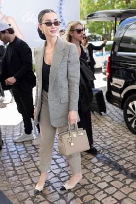 Cannes Amy May Jackson, Ed Westwick are spotted at Hotel Martinez MP Amy May Jackson, Ed Westwick are spotted at Hotel Martinez ahead the 78th annual Cannes Film Festival on May 22, 2025 in Cannes, France. Photo by Marco Piovanotto ABACAPRESS.COM  Copyright: xPiovanottoxMarco ABACAx