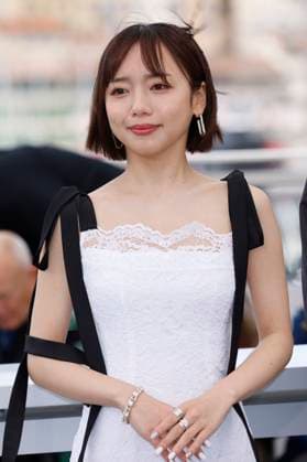 Kyoko Saito at the photocall for the movie Ren ai saiban Love on Trial at the Festival de Cannes 2025 78 Cannes International Film Festival at the Palais des Festivals Cannes, 22 05 2025 Foto:xD.xBedrosianx xFuturexImagex trial_5514