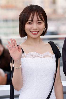 Kyoko Saito at the photocall for the movie Ren ai saiban Love on Trial at the Festival de Cannes 2025 78 Cannes International Film Festival at the Palais des Festivals Cannes, 22 05 2025 Foto:xD.xBedrosianx xFuturexImagex trial_5520