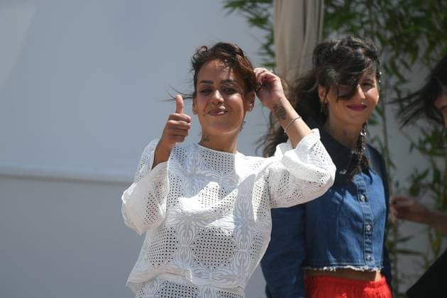 Internationale Filmfestspiele von Cannes, Ma frere Photocall Amel Bent arrives at the photocall for the film Ma Frère Cannes Première during the 78th Cannes International Film Festival Amel Bent arrives at the photocall for the film Ma Frère Cannes Première during the 78th Cannes International Film Festival on May 22, 2025 Lionel Urman Bestimage Amel Bent arrives at the photocall for the film Ma Frère Cannes Première during the 78th Cannes International Film Festival on May 22, 2025 Cannes France  Copyright: xLIONELxURMANxx xBESTIMAGExLIONELxURMANxx xBESTIMAGEx