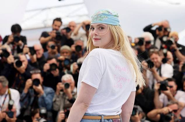 Photocall du film Affeksjonsverdi lors du 78ème Festival International du Film de Cannes Elle Fanning au photocall du film Affeksjonsverdi lors du 78ème Festival International du Film de Cannes, au Palais des Festivals à Cannes, France, le 22 mai 2025 Jacovides Moreau Bestimage Sentimental Value Photocall during the 78th Cannes International Film Festival, in Cannes, France, on May 22, 2025 Cannes France  Copyright: xJACOVIDES-MOREAUx xBESTIMAGExJACOVIDES-MOREAUx xBESTIMAGEx