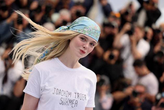 Entertainment Bilder des Tages Photocall du film Affeksjonsverdi lors du 78ème Festival International du Film de Cannes Elle Fanning au photocall du film Affeksjonsverdi lors du 78ème Festival International du Film de Cannes, au Palais des Festivals à Cannes, France, le 22 mai 2025 Jacovides Moreau Bestimage Sentimental Value Photocall during the 78th Cannes International Film Festival, in Cannes, France, on May 22, 2025 Cannes France  Copyright: xJACOVIDES-MOREAUx xBESTIMAGExJACOVIDES-MOREAUx xBESTIMAGEx