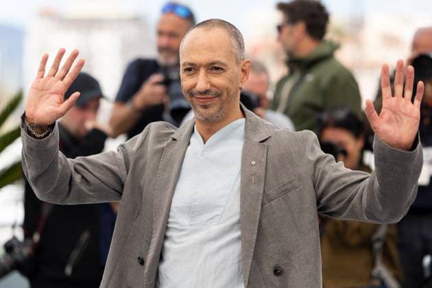 Photocall for The History of Sound at the 78th Cannes International Film Festival Director Oliver Hermanus at the photocall for The History of Sound at the 78th Cannes International Film Festival, on May 22nd, 2025 Jacovides Moreau Bestimage Photocall for XXX at the 78th Cannes International Film Festival, on May 22nd, 2025 Cannes France  Copyright: xJACOVIDES-MOREAUx xBESTIMAGExJACOVIDES-MOREAUx xBESTIMAGEx