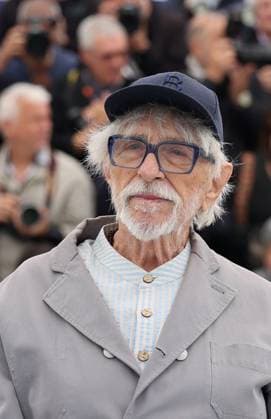 Pierre Richard au photocall du film LHomme Qui A Vu LOurs Qui A Vu LHomme lors du 78ème Festival International du Film de Cannes, au Palais des Festivals à Cannes, France, le 22 mai 2025 Jacovides Moreau Bestimage LHomme Qui A Vu LOurs Qui A Vu LHomme Photocall during the 78th Cannes International Film Festival, in Cannes, France, on May 22, 2025  Copyright: xJACOVIDES-MOREAUx xBESTIMAGExJACOVIDES-MOREAUx xBESTIMAGEx