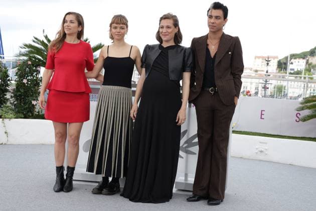 Romeria photocall in Cannes Producer Maria Zamora, Llucia Garcia, Director Carla Simon and Mitch during the Romeria - Photocall - 78th Cannes Film Festival, France in 22 May 2025. CAP GOL GOL Cannes CÃ te d Azur France Copyright: xRickxGold CapitalxPicturesx