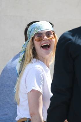 Cannes - Affeksjonsverdi Photocall Elle Fanning arriving for Valeur Sentimentale - Affeksjonsverdi photocall at the 78th annual Cannes Film Festival at Palais des Festivals on May 22, 2025 in Cannes, France. Photo by Lionel Urman ABACAPRESS.COM Cannes France  Copyright: xUrmanxLionel ABACAx