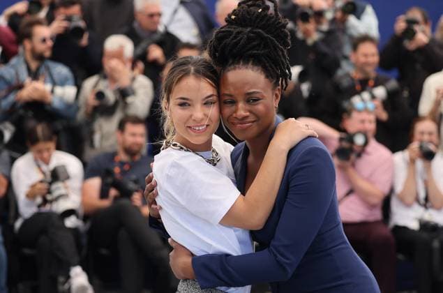 Shirel Nataf et Fanta Kebe au photocall du film Ma Frère lors du 78ème Festival International du Film de Cannes, au Palais des Festivals à Cannes, France, le 22 mai 2025 Jacovides Moreau Bestimage Ma Frère Photocall during the 78th Cannes International Film Festival, in Cannes, France, on May 22, 2025 unknown  Copyright: xJACOVIDES-MOREAUx xBESTIMAGExJACOVIDES-MOREAUx xBESTIMAGEx