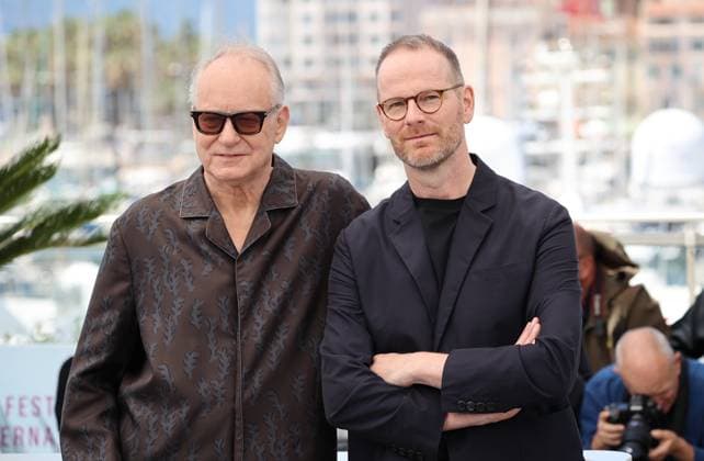 Affeksjonsverdi (Sentimental Value) Photocall at the 78th Annual Cannes Film Festival Joachim Trier and Stellan Skarsgard - Affeksjonsverdi (Sentimental Value) Photocall at the 78th Annual Cannes Film Festival in Cannes, France on May 22, 2025.  Copyright: x Chassery+Courdjix