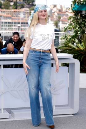 Elle Fanning at the photocall for the feature film Affeksjonsverdi Sentimental Value at the Festival de Cannes 2025 78 Cannes International Film Festival at the Palais des Festivals Cannes, 22 05 2025 Foto:xD.xBedrosianx xFuturexImagex sentimental_5546