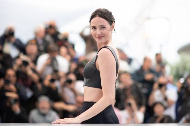 Cannes Sentimental Value Photocall AM Renate Reinsve attending the Affeksjonsverdi (Sentimental Value) Photocall in Cannes, France on May 22, 2025 as part of the 78th Cannes Film Festival. Photo by Aurore Marechal ABACAPRESS.COM Cannes France  Copyright: xMarechalxAurore ABACAx