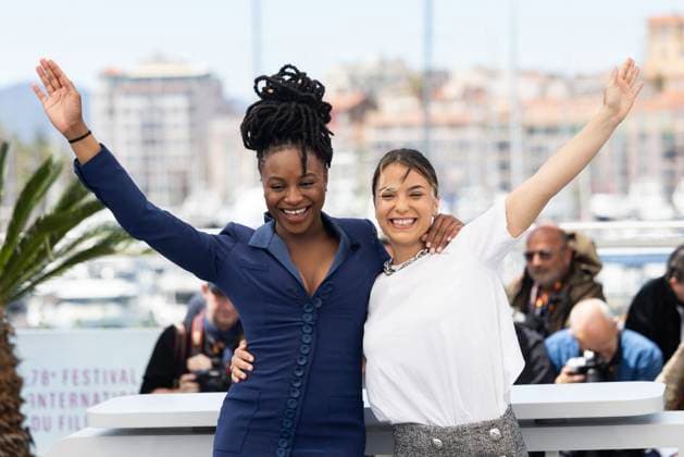 Photocall du film Ma Frère lors du 78ème Festival International du Film de Cannes Fanta Kebe et Shirel Nataf au photocall du film Ma Frère lors du 78ème Festival International du Film de Cannes, au Palais des Festivals à Cannes, France, le 22 mai 2025 Jacovides Moreau Bestimage Ma Frère Photocall during the 78th Cannes International Film Festival, in Cannes, France, on May 22, 2025 Cannes France  Copyright: xJACOVIDES-MOREAUx xBESTIMAGExJACOVIDES-MOREAUx xBESTIMAGEx