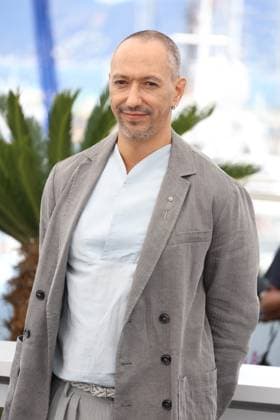 78eme Festival International du Film de Cannes Photocall du film The history of sound 78th Cannes Film Festival Photocall with cast of the film The history of sound Oliver Hermanus 444935 2025 05 22 Cannes France  Copyright: xIsabellexVautierx xStarfacex STAR_444935_016