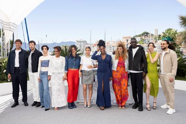 Photocall of the film Ma Frère during the 78th Cannes International Film Festival Yuming Hey, Amel Bent, Lise Akoka, Shirel Nataf, Fanta Kebe, Romane Gueret, Mouctar Diawara, Suzanne de Baecque and Zakaria Tayeb Lazab at the photocall of the film Ma Frère during the 78th Cannes International Film Festival, au Palais des Festivals à Cannes, France, le 22 mai 2025 Jacovides Moreau Bestimage Ma Frère Photocall during the 78th Cannes International Film Festival, in Cannes, France, on May 22, 2025 Cannes France Copyright: xJACOVIDES-MOREAUx xBESTIMAGExJACOVIDES-MOREAUx xBESTIMAGEx