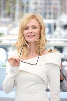 Karavan (Caravan) Photocall at the 78th Annual Cannes Film Festival Anna Geislerova - Karavan (Caravan) Photocall at the 78th Annual Cannes Film Festival in Cannes, France on May 22, 2025.  Copyright: x Chassery+Courdjix