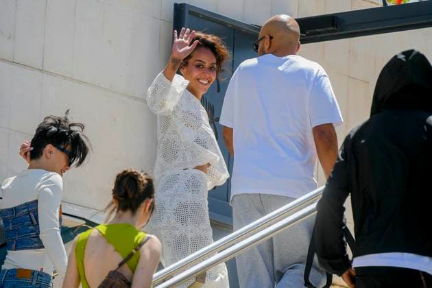 78eme Festival International du Film de Cannes Arrivees photocall Amel Bent arriving for Ma frere photocall at the 78th annual Cannes Film Festival at Palais des Festivals on May 22, 2025 in Cannes, France 444933 2025 05 22 Cannes France  Copyright: xL.Urmanx xStarfacex STAR_444933_012