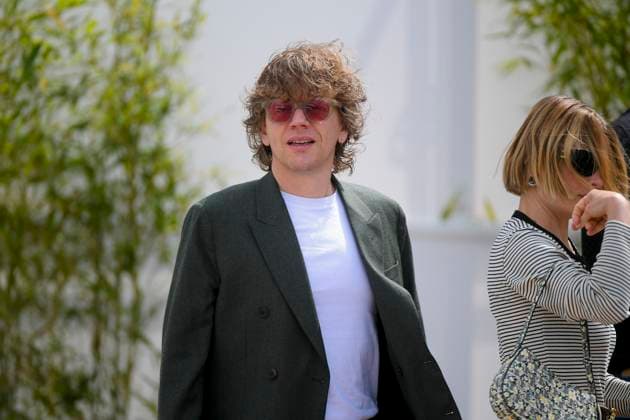 78eme Festival International du Film de Cannes Arrivees photocall Alex Lutz, Melanie Thierry arriving for Connemara photocall at the 78th annual Cannes Film Festival at Palais des Festivals on May 22, 2025 in Cannes, France 444933 2025 05 22 Cannes France  Copyright: xL.Urmanx xStarfacex STAR_444933_013