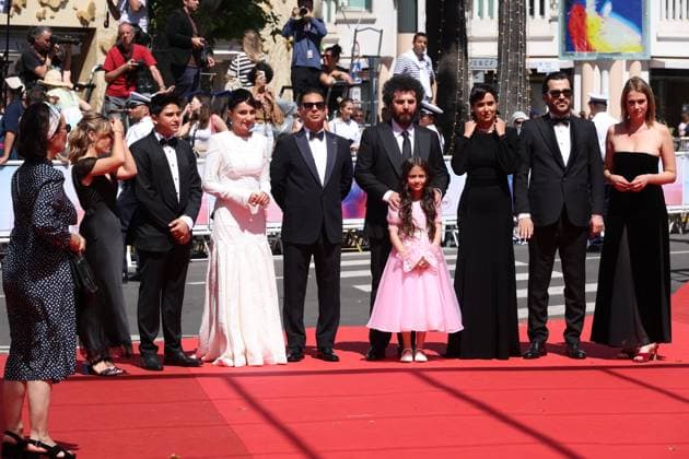 Cannes - Zan O Bacheh Screening JD Eva Dottelonde,guests, Payman Maadi, Saeed Roustaee, Parinaz Izadyar, guest and Livia Van Der Staay attend the red carpet and screening of Zan O Bacheh in Cannes, France, on May 22, 2025, as part of the Cannes Film Festival. Photo by Jerome Domine ABACAPRESS.COM Cannes France  Copyright: xDominexJerome ABACAx