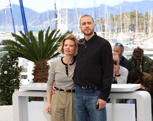 78eme Festival International du Film de Cannes Photocall du film Connemara 78th Cannes Film Festival Photocall with cast of the film Connemara Melanie Thierry and Bastien Bouillon 444947 2025 05 22 Cannes France  Copyright: xIsabellexVautierx xStarfacex STAR_444947_009