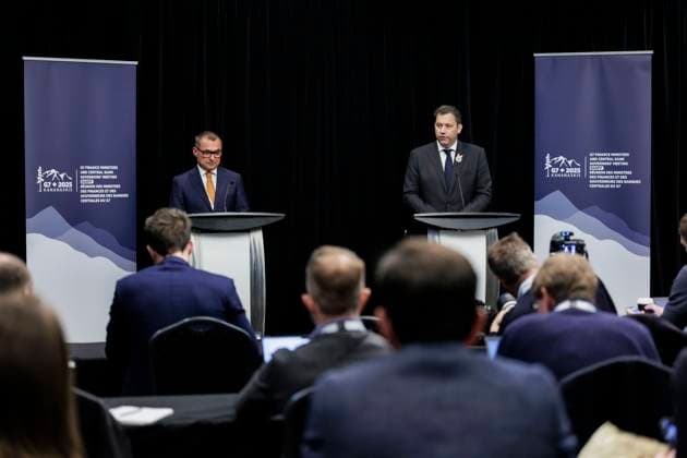 Joachim Nagel, President of the Deutsche Bundesbank, and Lars Klingbeil, Federal Minister of Finance, at a press conference during the meeting of the G7 Finance Ministers and Central Bank Governors in Banff, 22 May 2025 Photographed on behalf of the Federal Ministry of Finance Banff Canada Copyright: xKiraxHofmann BMFx